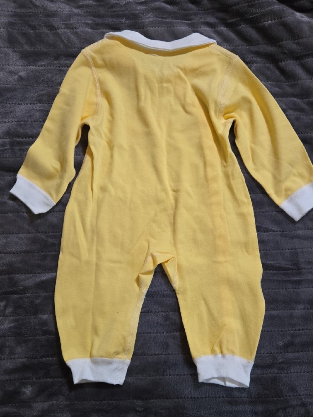 Yellow Baby One-Piece Romper with Animal Applique - NWOT - Picture 3 of 3